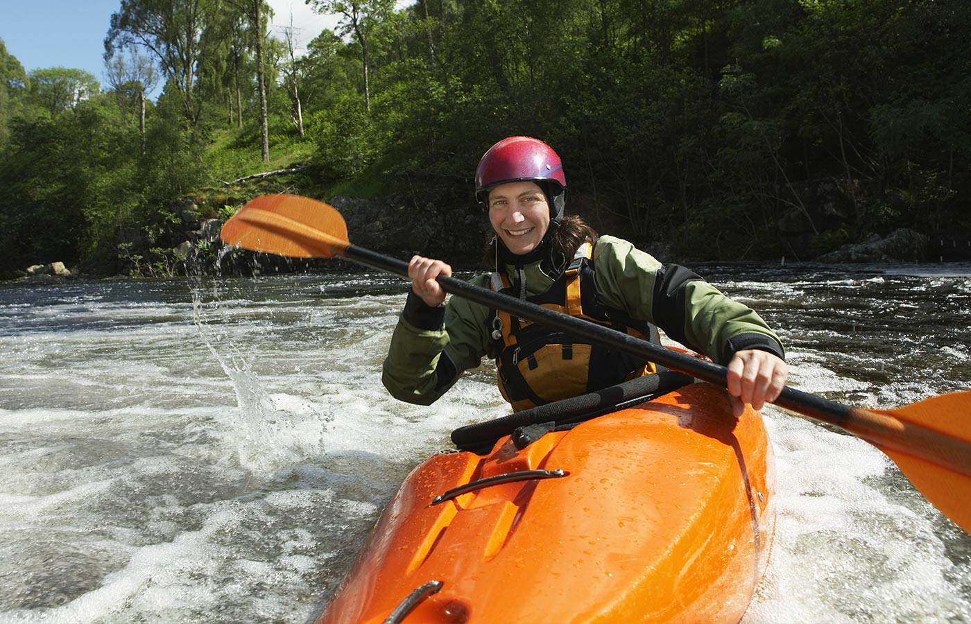 Hybrid-hearing_kayaking